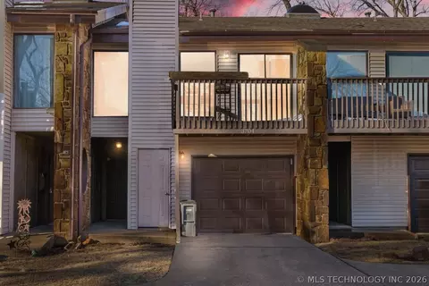 3704 S Madison Ave, Tulsa, OK 74105