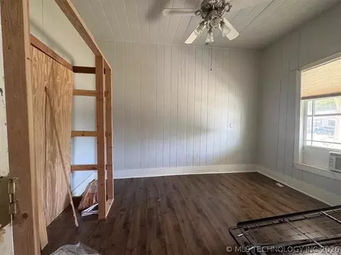 Bedroom - 345 E Cumberland Ave, Stringtown, OK 74569 photo 1 of 1