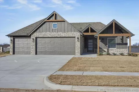 10680 S 226th East Ave, Broken Arrow, OK 74014
