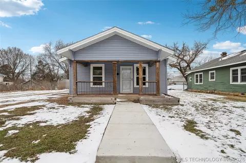 708 S Miami Ave, Okmulgee, OK 74447