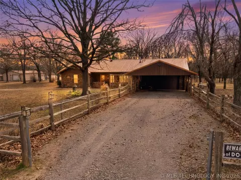 15829 W 933 Rd, Park Hill, OK 74451