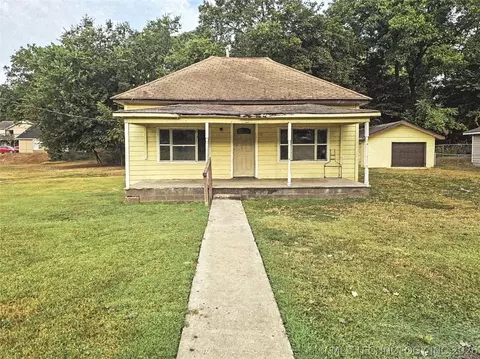 310 Wilson Ave, Tahlequah, OK 74464