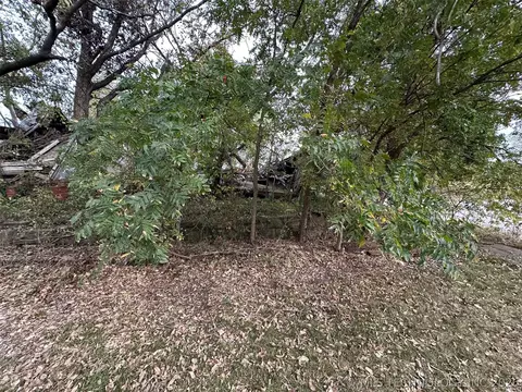 13 Th St, Pawhuska, OK 74056