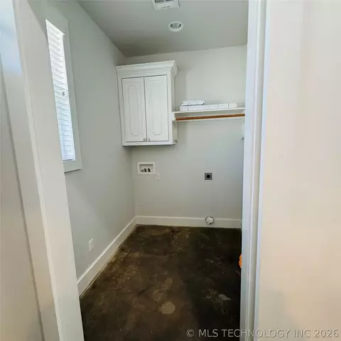Other - 811 Mclish St, Ardmore, OK 73401 photo 3 of 8