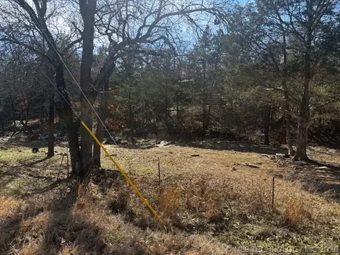 15277 W Canyon Rock, Cookson, OK 74451