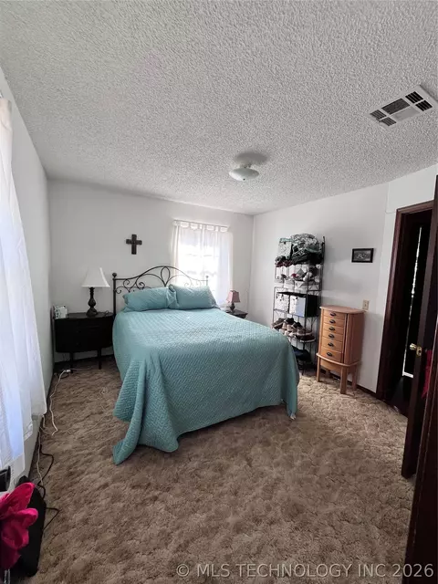 Bedroom - 303 Taz, Morrison, OK 73061 photo 1 of 3