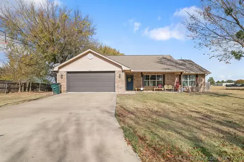462 Allen, Calera, OK 74730