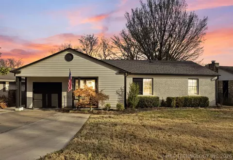 2725 E 22nd St, Tulsa, OK 74114