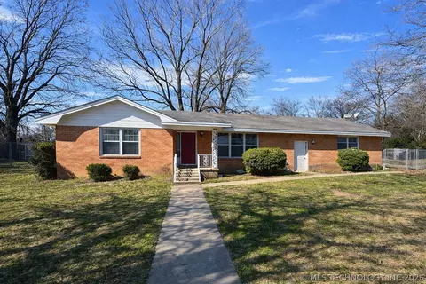 501 S 30th St, Muskogee, OK 74401