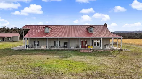 15875 New Lake Rd, Henryetta, OK 74437