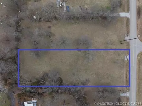 8495 E 15th St, Tulsa, OK 74112