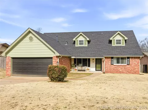 3111 E 78th Pl, Tulsa, OK 74136