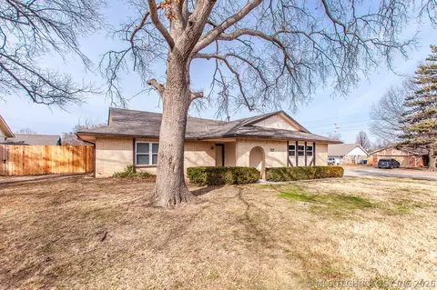 7127 E 80th St, Tulsa, OK 74133