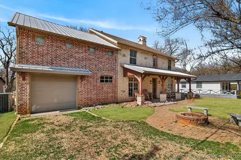 38 Oakwood Dr, Cartwright, OK 74731