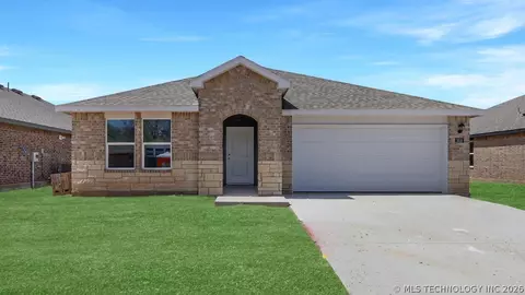 1618 S 22nd St, Broken Arrow, OK 74011