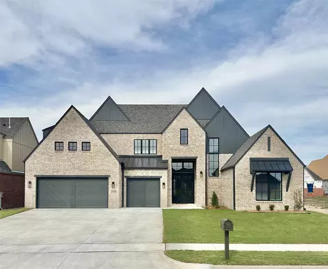 2718 W South Park Pl, Broken Arrow, OK 74012