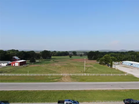 1 N Hwy 75 Hwy, Okmulgee, OK 74447