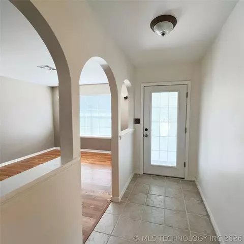 6919 E 74th St, Tulsa, OK 74133 photo 9