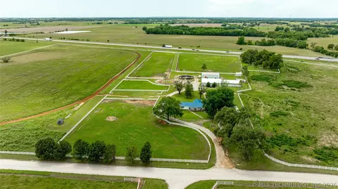 14701 S 560 Rd, Fairland, OK 74343