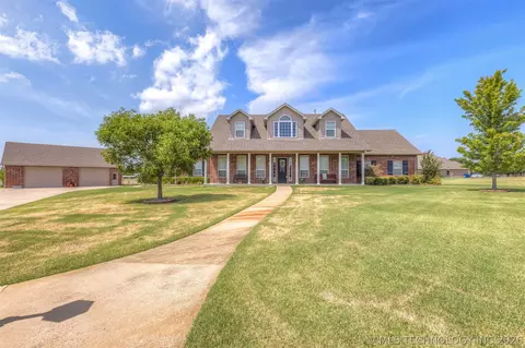 26915 E 135th St S, Coweta, OK 74429