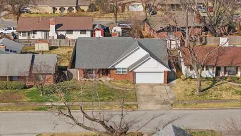 1624 S 108th East Pl, Tulsa, OK 74128