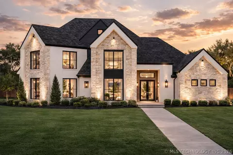 320 W 138th St, Bixby, OK 74008