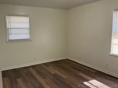 1342 E 55th Pl, Tulsa, OK 74105 photo 13