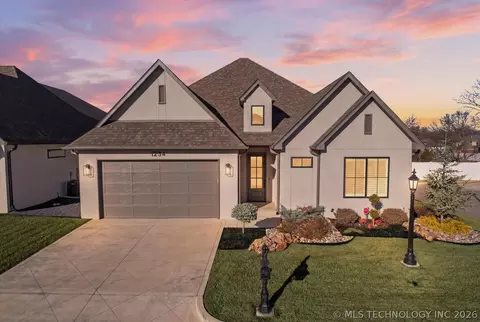 1234 N 71st Pl, Broken Arrow, OK 74014