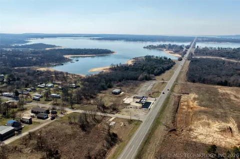 1 Williams St, Eufaula, OK 74432