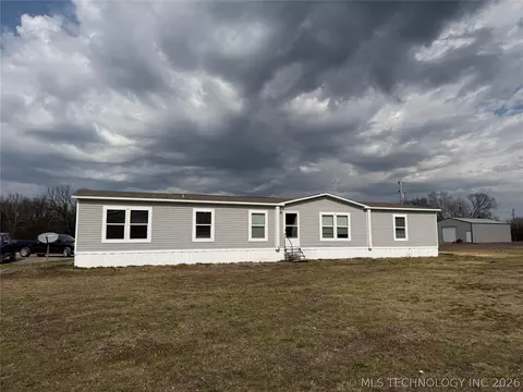 112 N Painted Wolf Rd, Fort Gibson, OK 74434