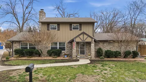 2358 London Ln, Bartlesville, OK 74006