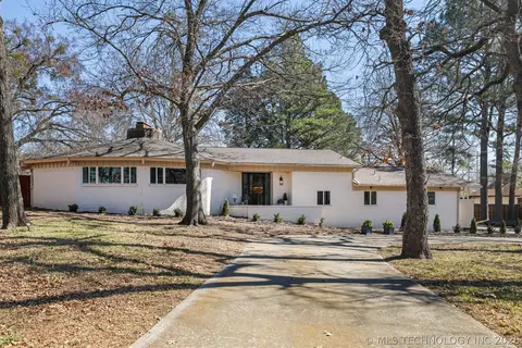 2232 Gershwin Dr, Durant, OK 74701