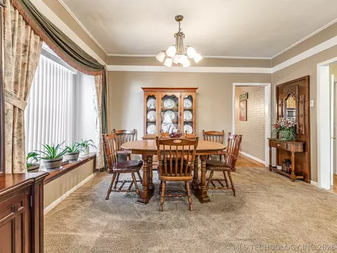 Dining - 1123 E 9th St, Okmulgee, OK 74447 photo 4 of 4