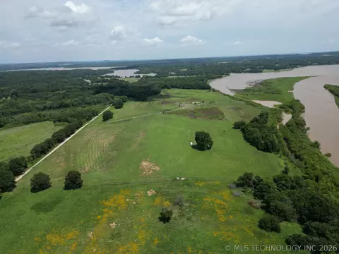 S 4110 Road, Eufaula, OK 74432 photo 9