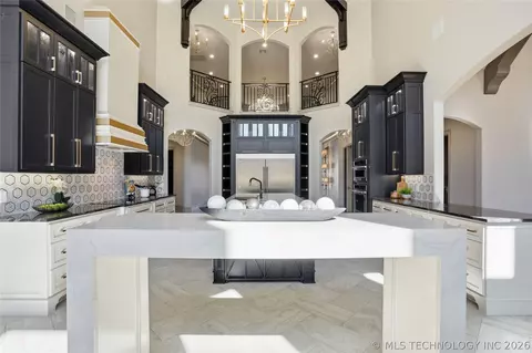 Kitchen - 17930 E Falcon Pass, Owasso, OK 74055 photo 3 of 3