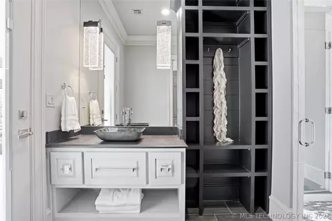 Bath - 17930 E Falcon Pass, Owasso, OK 74055 photo 6 of 10