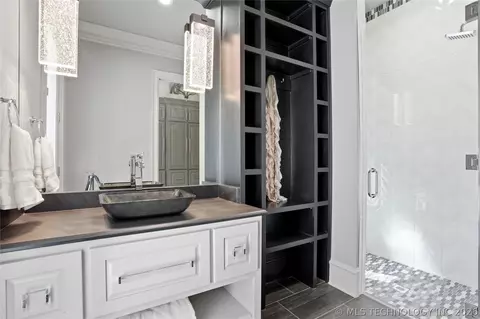 Bath - 17930 E Falcon Pass, Owasso, OK 74055 photo 5 of 10
