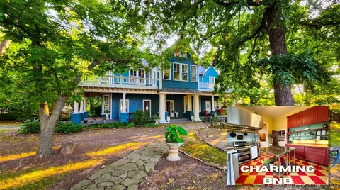 224 W Chickasaw St, Tahlequah, OK 74464