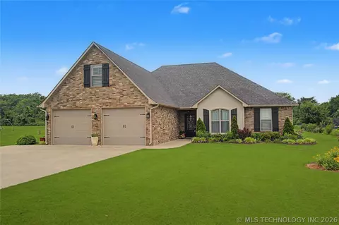 6903 S 4th St W, Muskogee, OK 74401