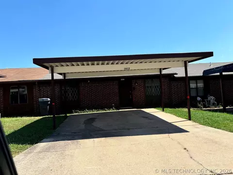1612 Rustic Dr, Ardmore, OK 73401
