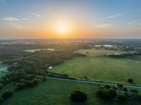 1 N 320 Rd, Morris, OK 74445 photo 6
