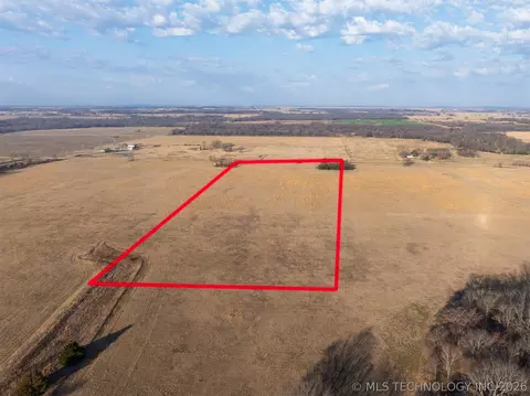 3 N 320 Rd, Morris, OK 74445