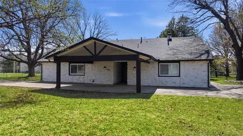 18700 E 94th St, Broken Arrow, OK 74012