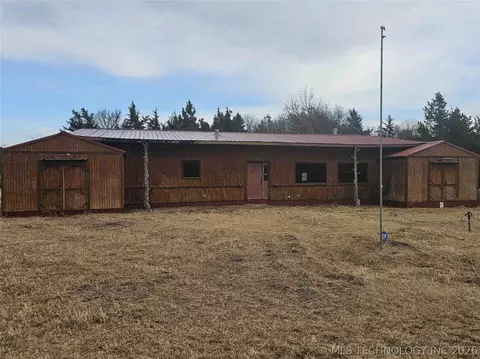 42 Greenbriar Ave, Burneyville, OK 73430