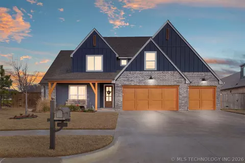 14229 S College Ave, Bixby, OK 74008