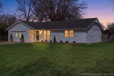 265 E Glenpool Blvd, Glenpool, OK 74033