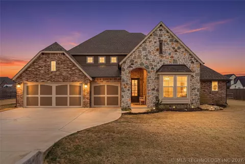 16713 S 1st East Ave, Glenpool, OK 74033
