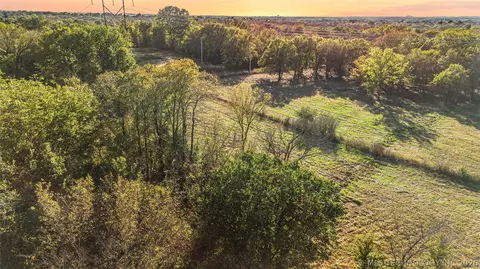 5 E 51st St, Broken Arrow, OK 74014 photo 4