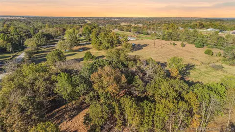 5 E 51st St, Broken Arrow, OK 74014 photo 17