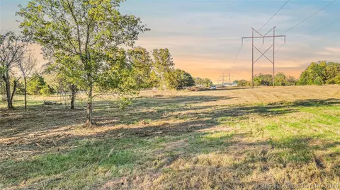 5 E 51st St, Broken Arrow, OK 74014 photo 37